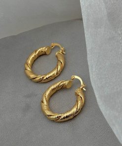 گوشواره 32