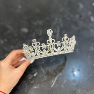 Alternative view of تاج عروس نقره‌ای اسلیمی