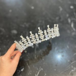 Alternative view of تاج عروس نقره‌ای ستونی