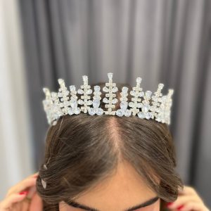 تاج عروس نقره‌ای ستونی