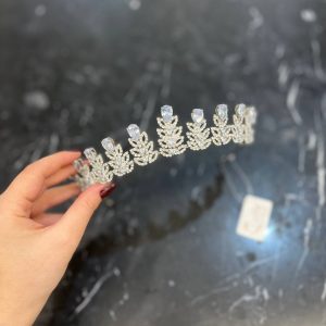 تاج عروس نقره‌ای برگ‌نگین - تصویر 2