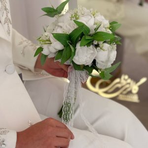 دسته گل عروس