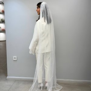 تور سربالادوخت مروارید پاش دنباله کوتاه
